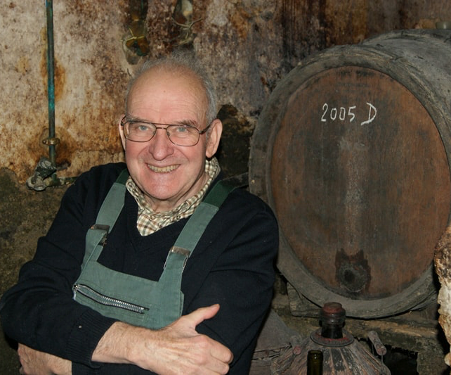 Henri Bonneau in his old-school cellar in Chateauneuf du Pape!